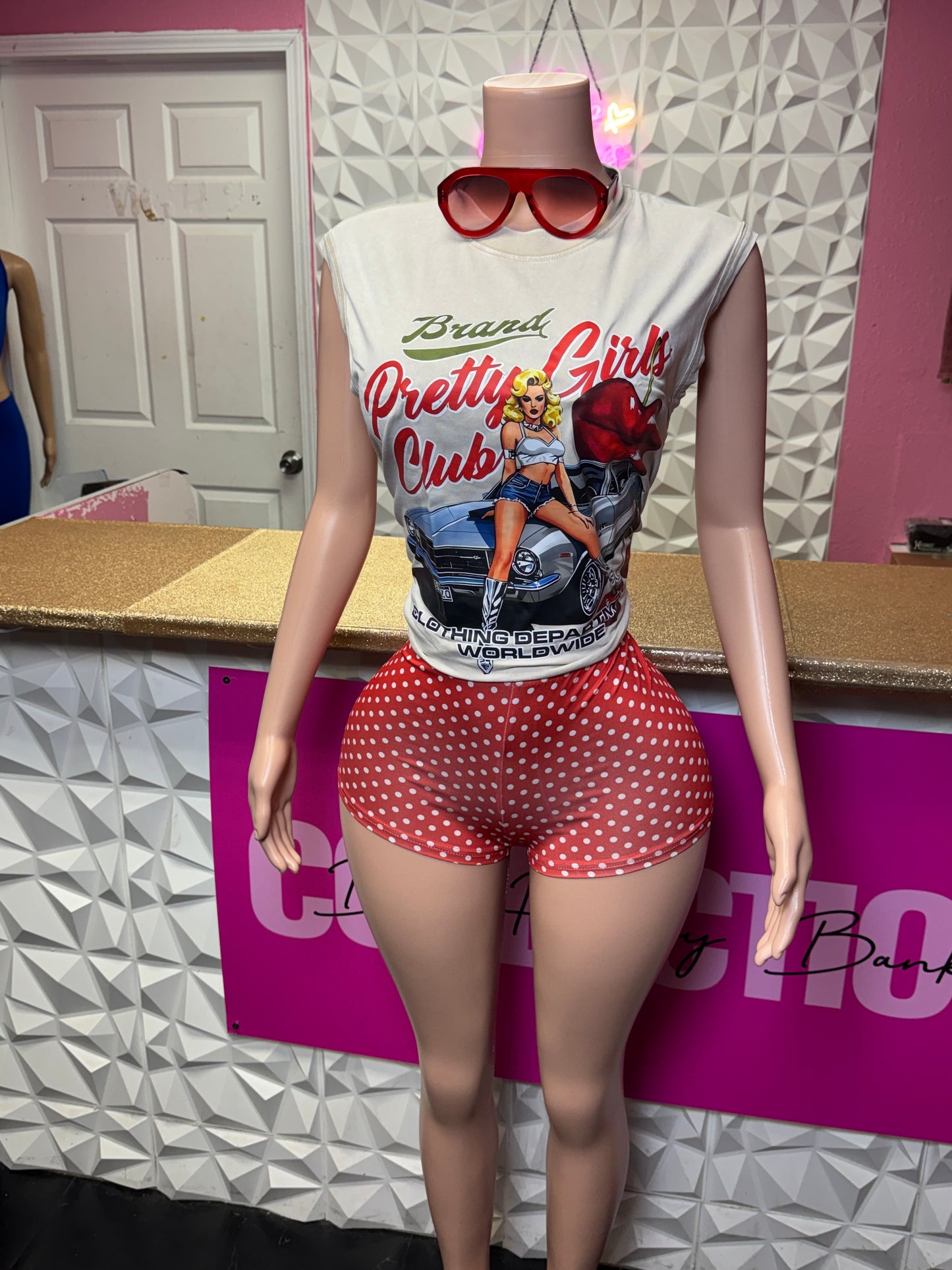 Pretty Girl Club Graphic Tee